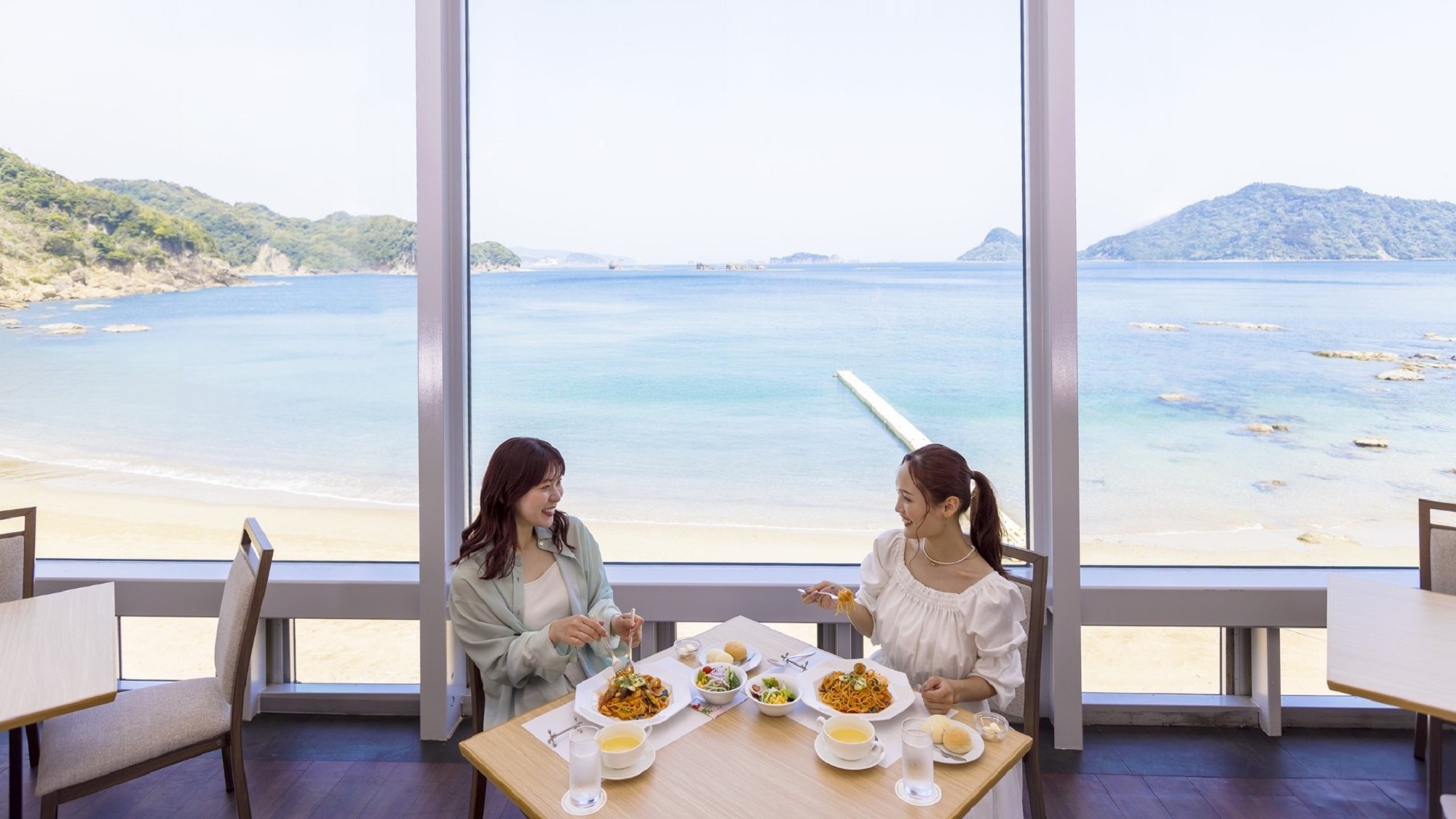 レストランでお食事