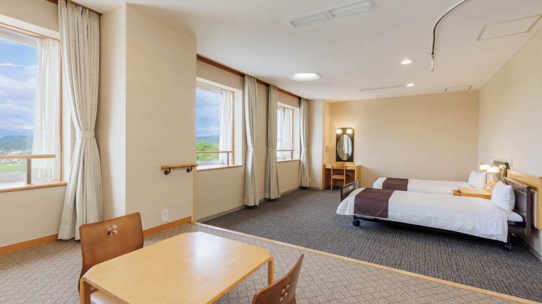 バリアフリー対応客室（52平米）［禁煙］