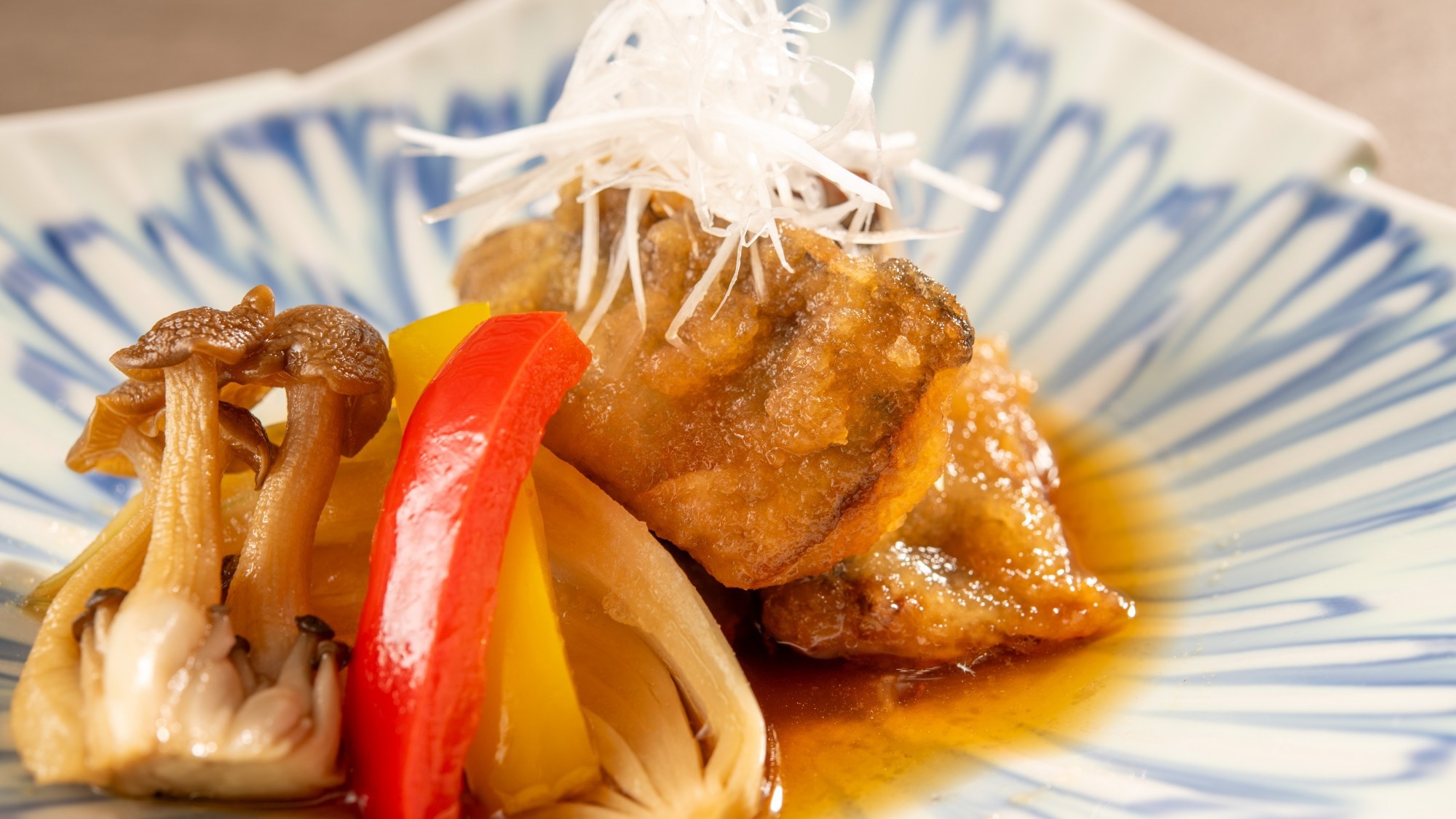【季節の会席・秋】白金豚陶板焼き・秋刀魚南蛮漬と地物食材で岩手の旅を楽しむ