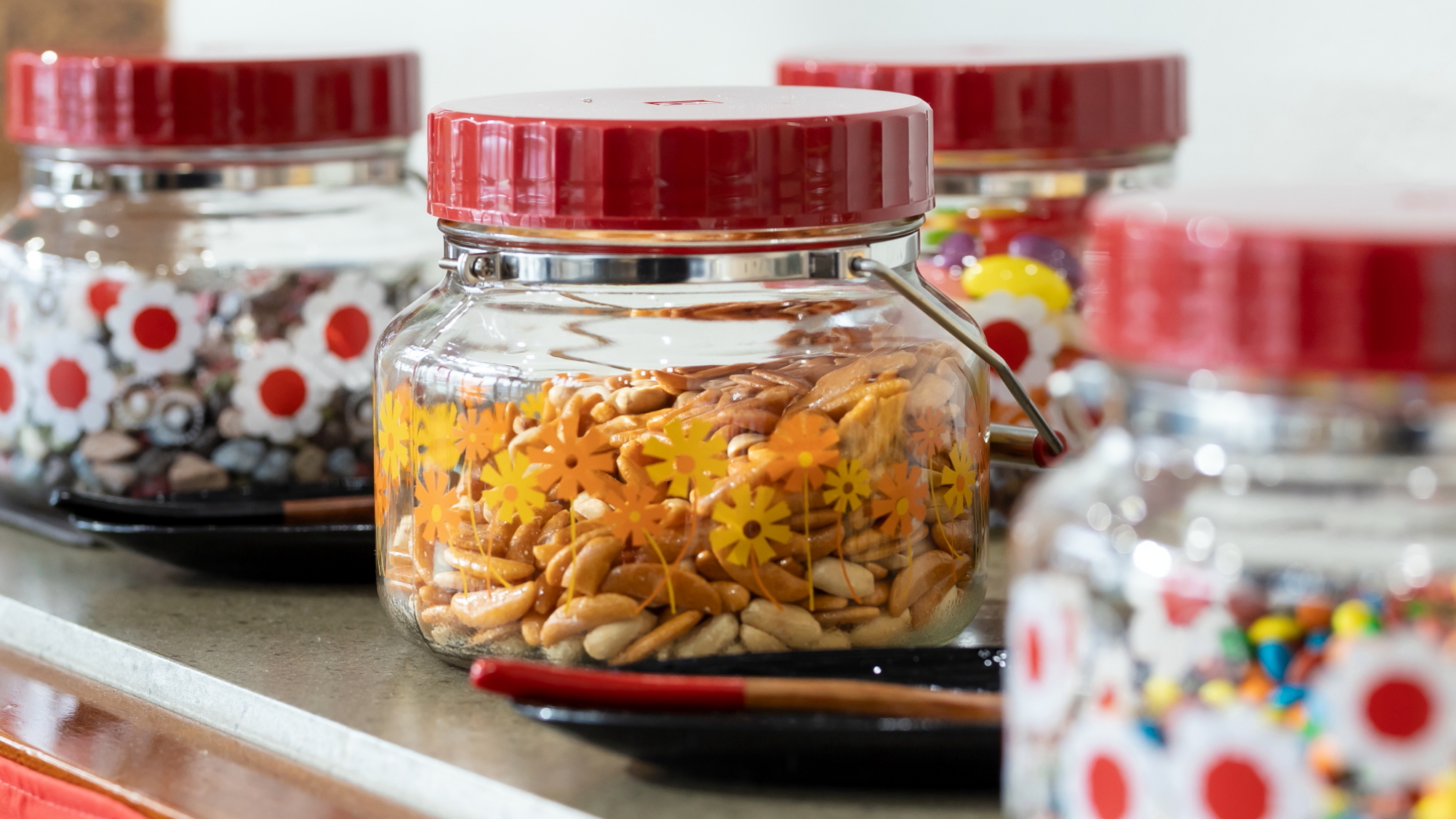 【ウエルカムサービス】ねまらいラウンジ。アルコール飲料などご用意。