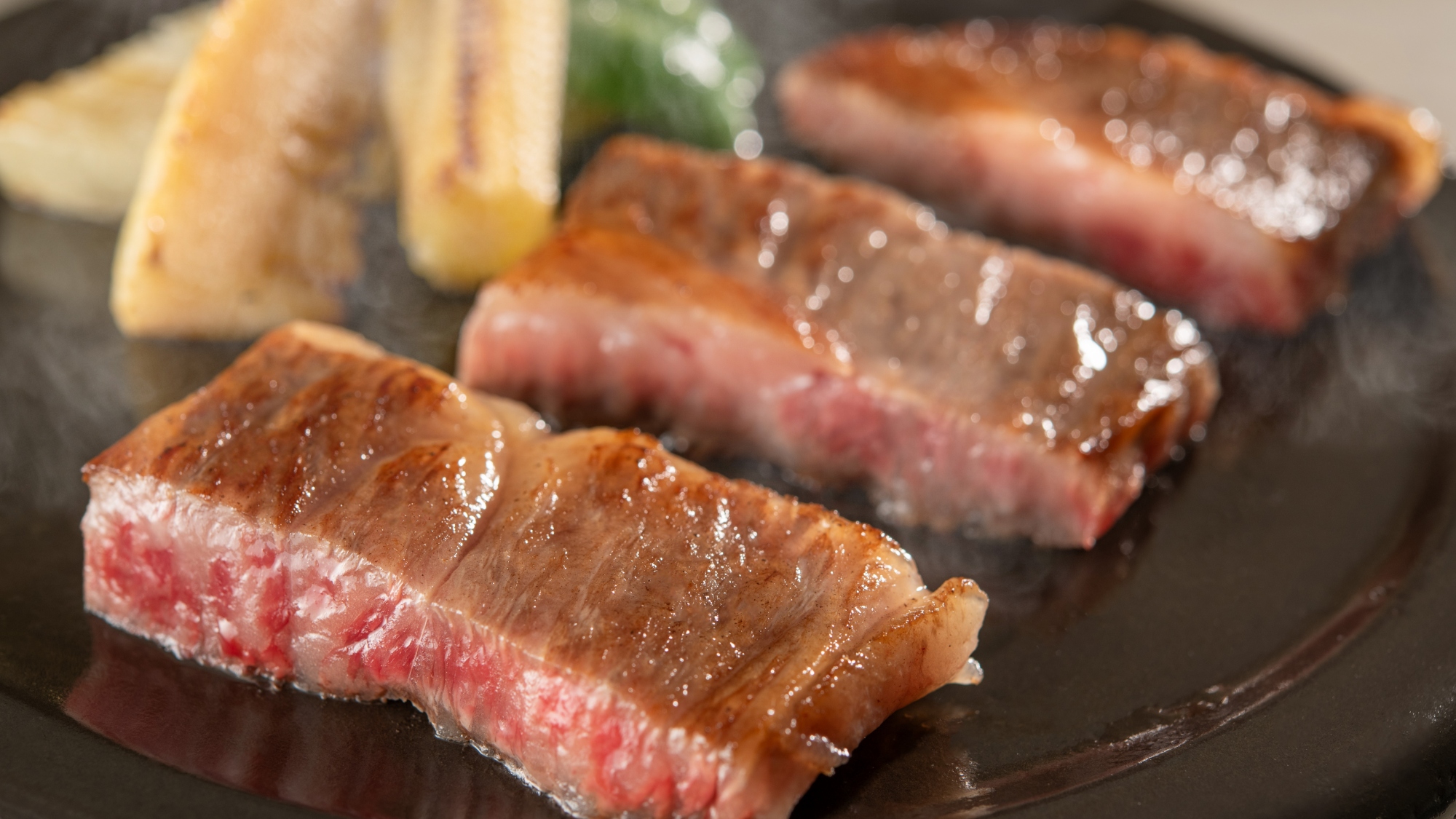 【特別会席・極み会席/春】前沢牛石焼（3～5月）