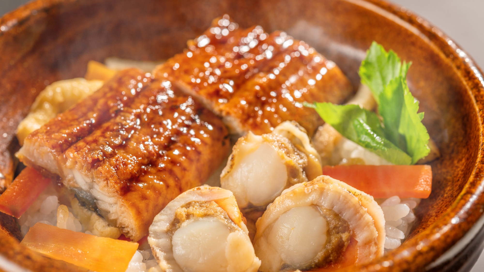 【極み会席夏】特別会席の「うなぎ釜飯」を、「海鮮土鍋ご飯」にグレードアップ（6～8月）