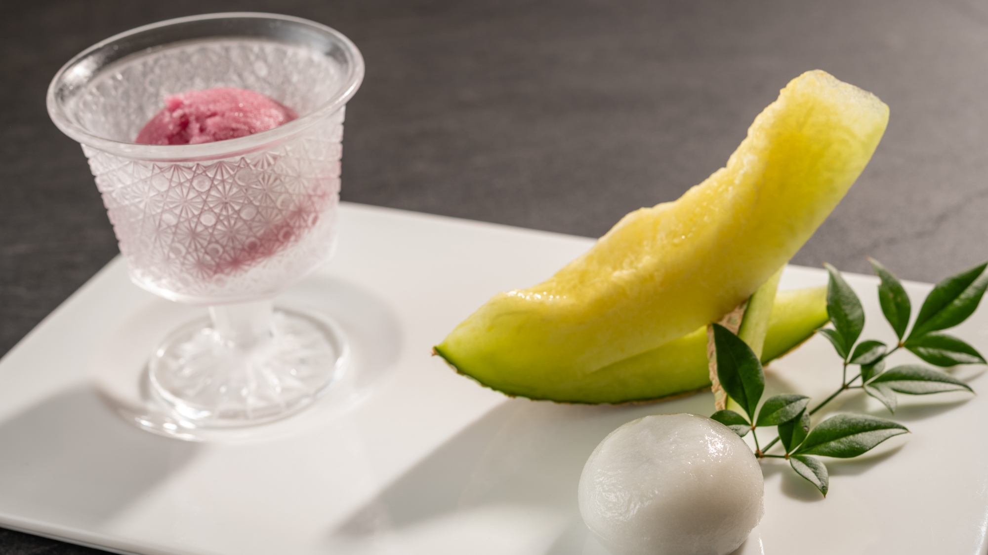 【特別会席・極み会席/夏】シャーベット　メロン　ごま摺り団子（6～8月）