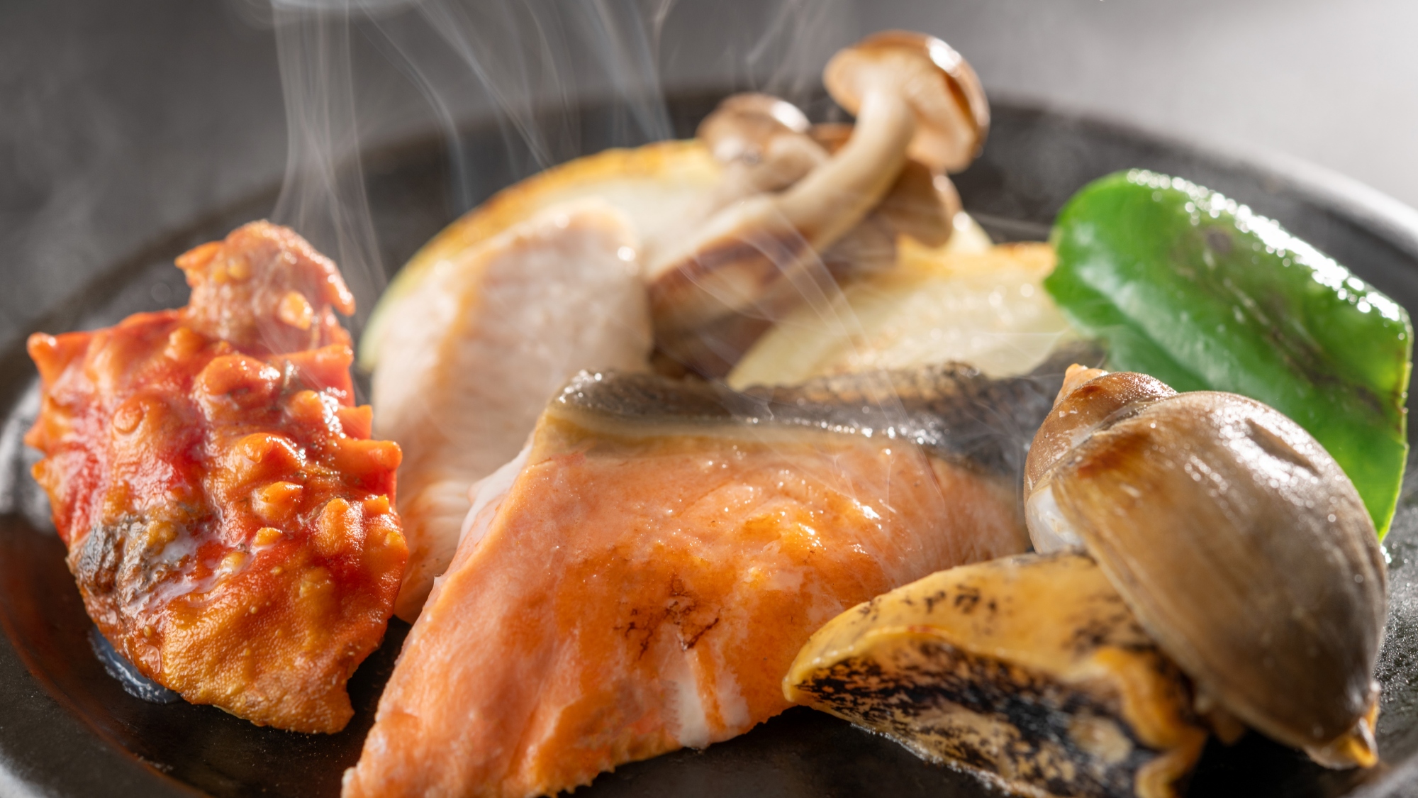 【季節の会席夏】三陸産海鮮陶板焼（6～8月）