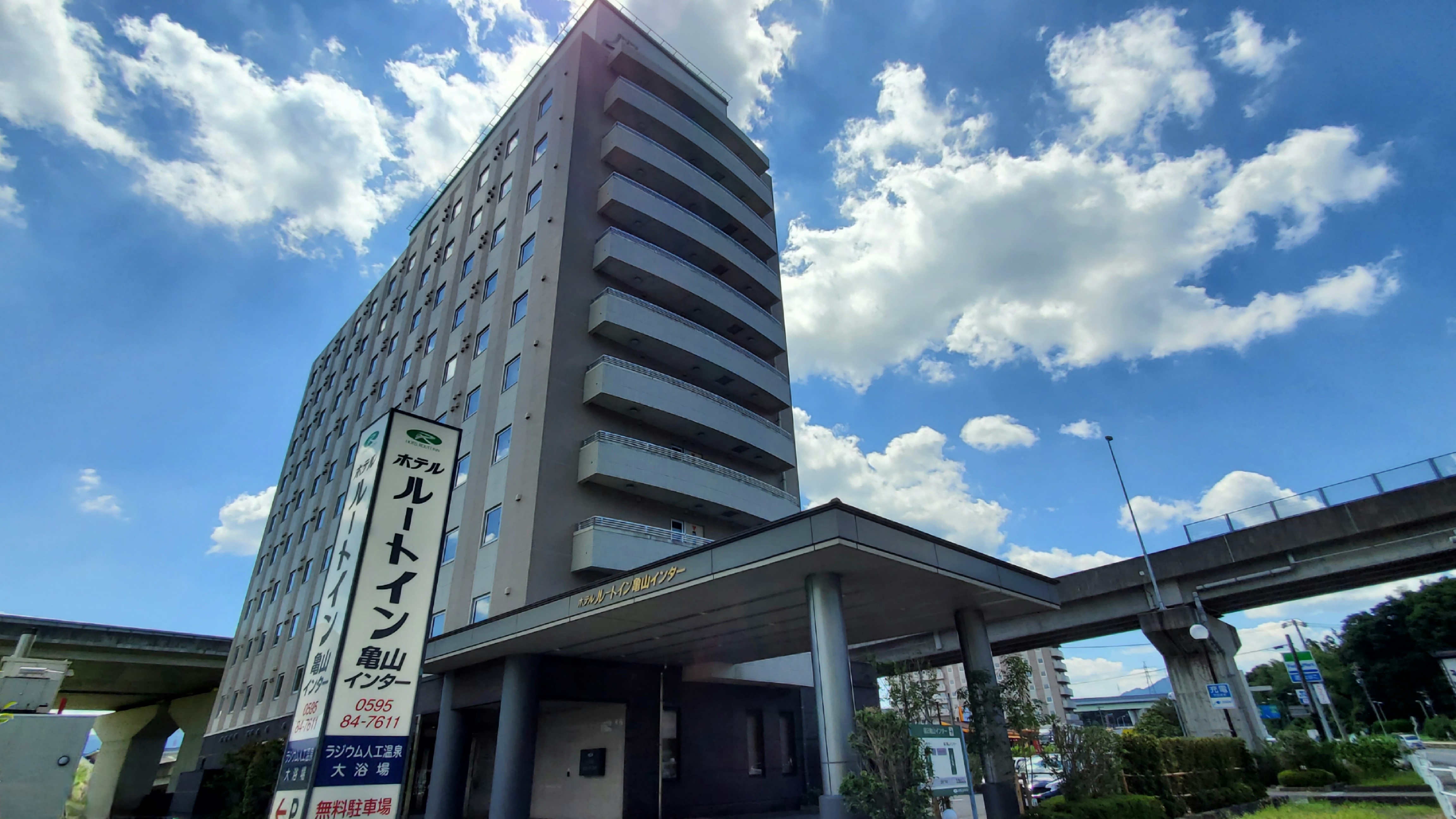 ホテル外観