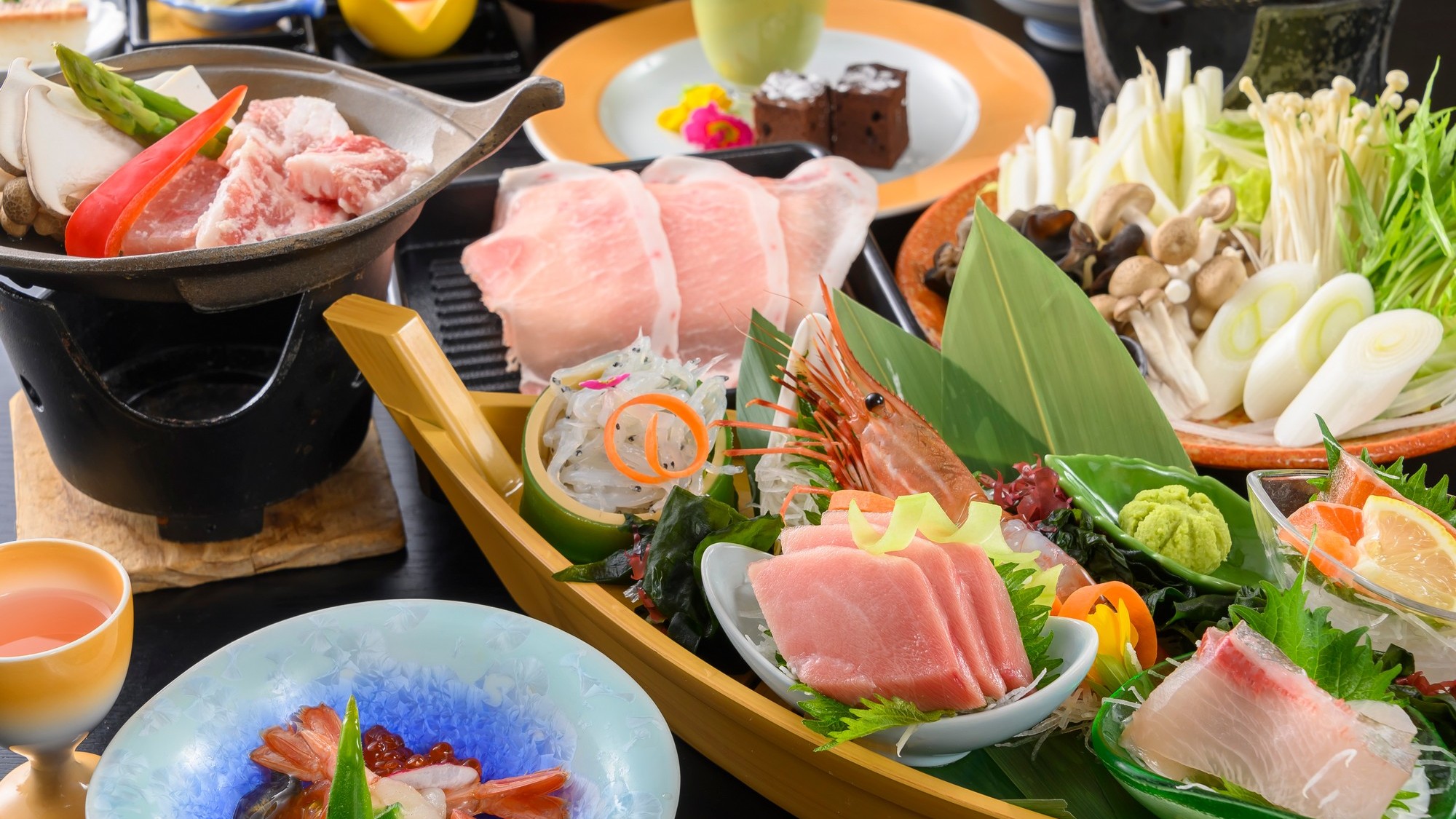 豊洲港直送の魚介舟盛りに季節の会席料理の数々をご堪能下さい