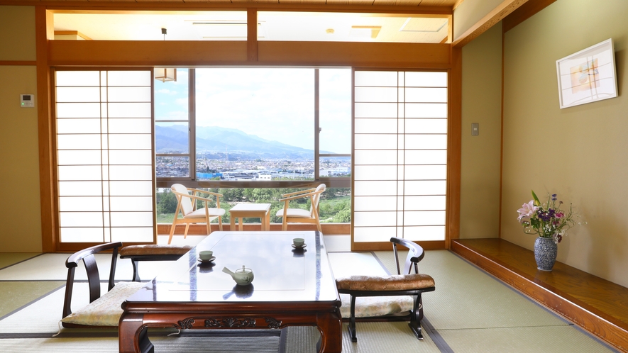 ■天竜川眺望のお部屋 一例