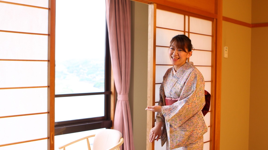 □ようこそ花薫る宿よし乃亭へ。お部屋からの天竜川の素晴らしい眺めを、どうぞお楽しみください