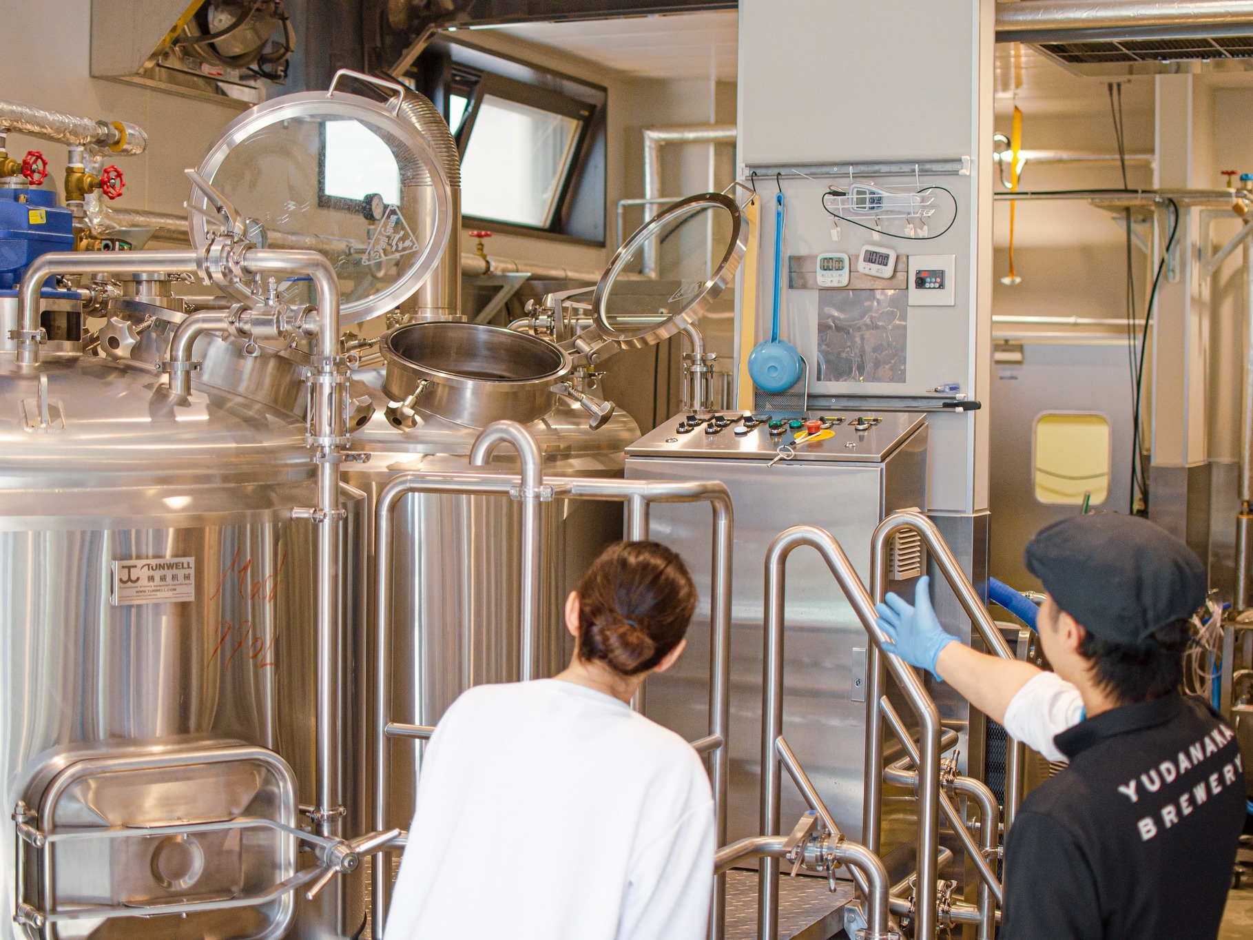 【限定体験】クラフトビールを“学ぶ・飲む・持ち帰る”！U醸造見学付き・1泊2食プラン