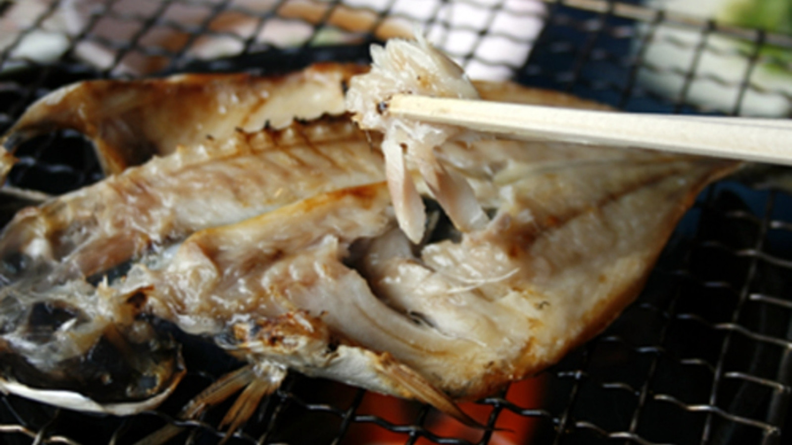 脂の乗った鯵の干物は朝食にて