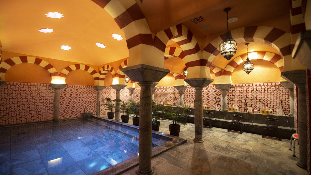 スペイン1つ星レストラン提携料理を楽しむ　1泊2食グレードアップグルメプラン【2026年4月〜】