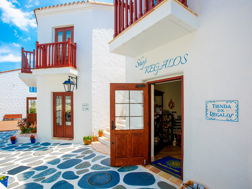 伊勢志摩ビュッフェにもう一皿プラス！松阪牛もしくは伊勢海老料理　大人一人一皿付♪