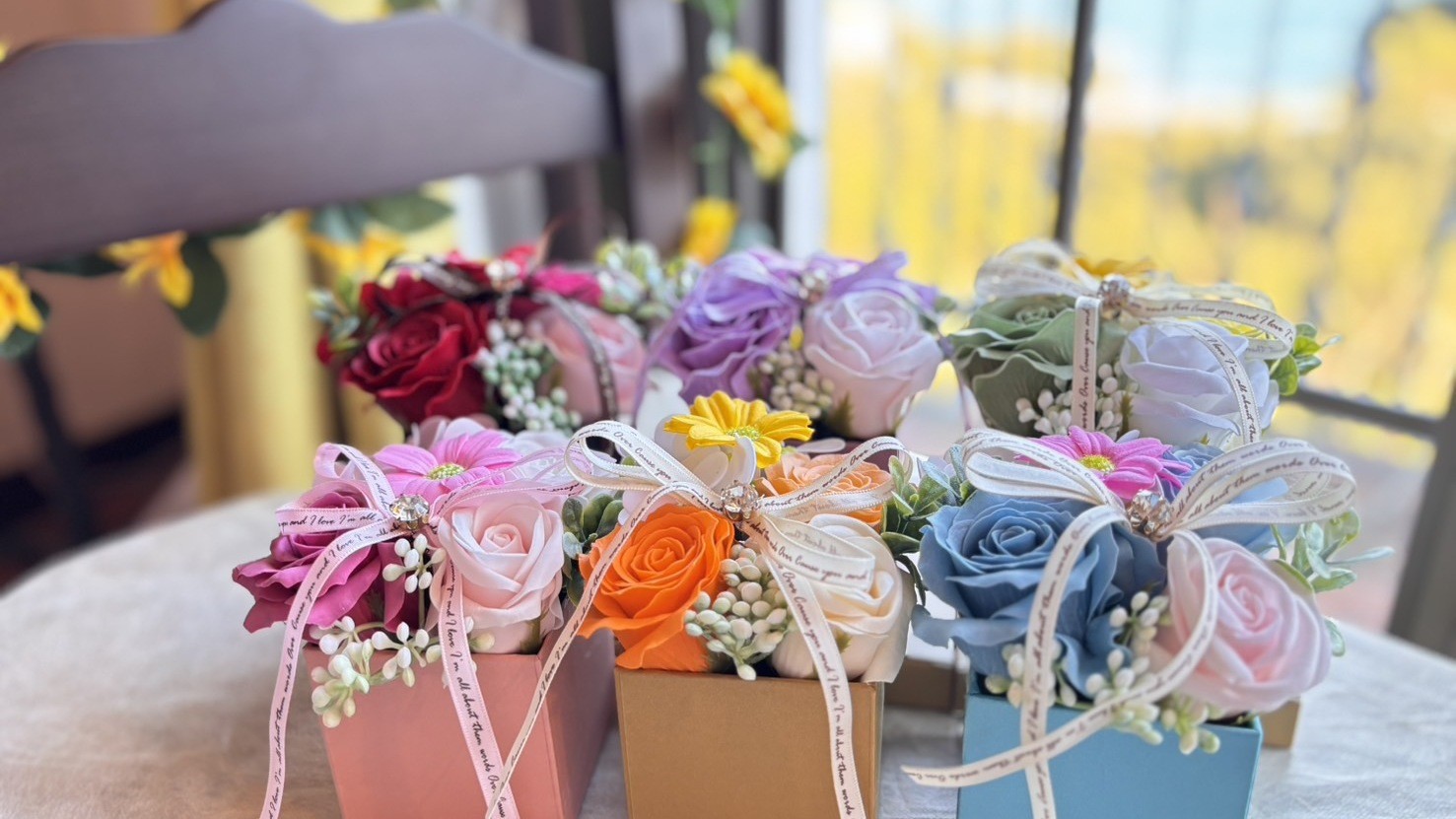 【1日1室限定のランタン＆フラワールーム】装飾で彩ったお部屋で非日常を！夕朝食はビュッフェ付♪