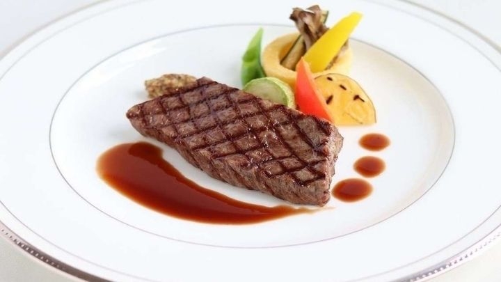 【9月限定・10％OFF】秋のご褒美ステイ　伊勢志摩ビュッフェ＋選べる一皿（松阪牛または伊勢海老）付