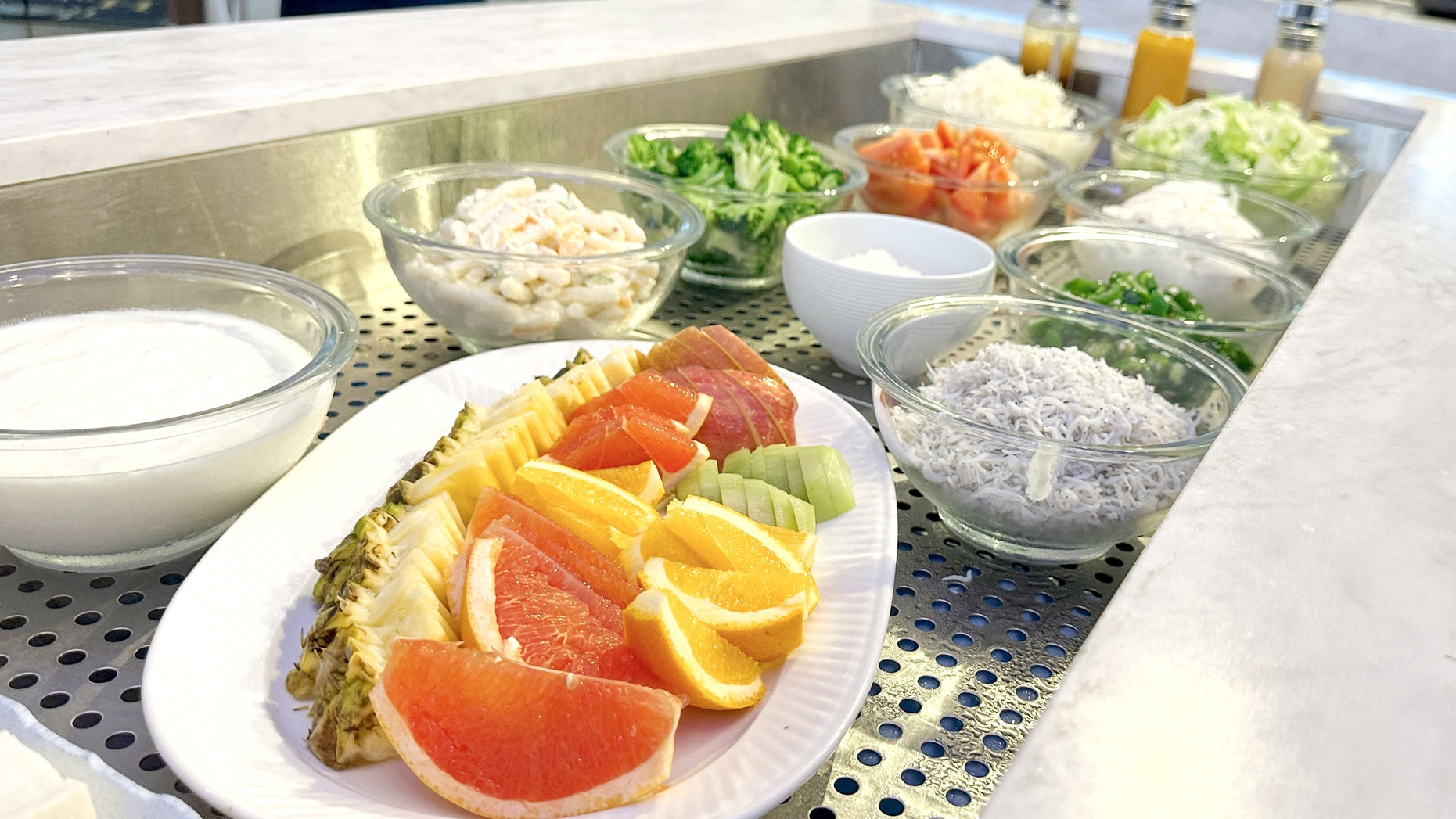 【直前割】直前の予約者限定／人気の朝食バイキング付き／大浴場・サウナあり【駐車無料】