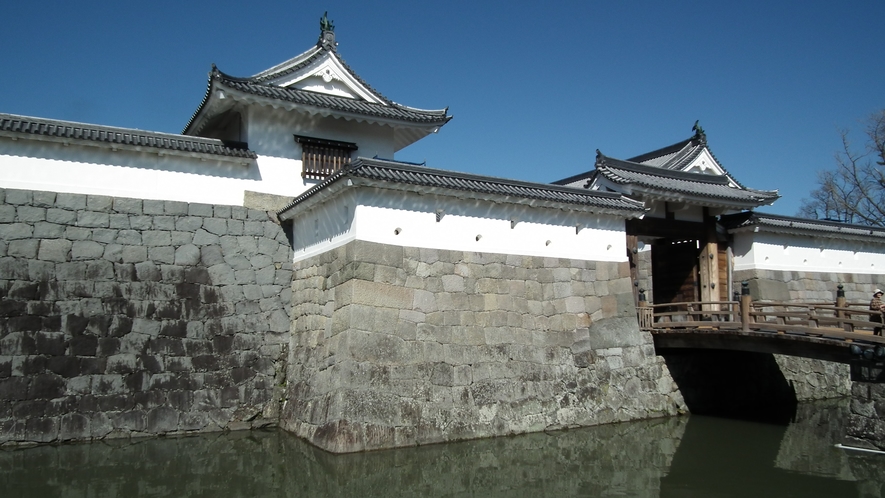 駿府城跡（東御門）