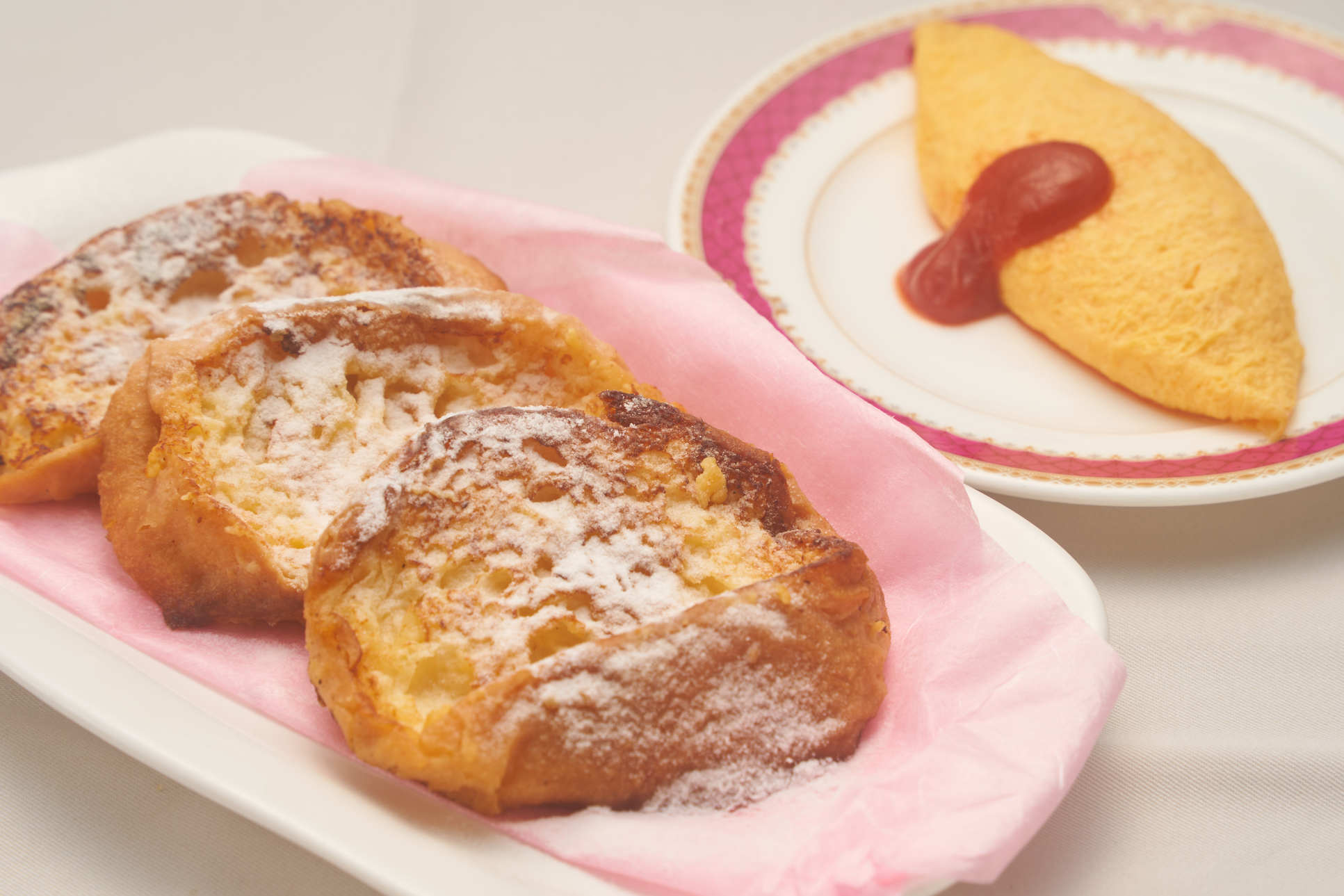 (日替わりライブキッチン)オムレツ・フレンチトースト