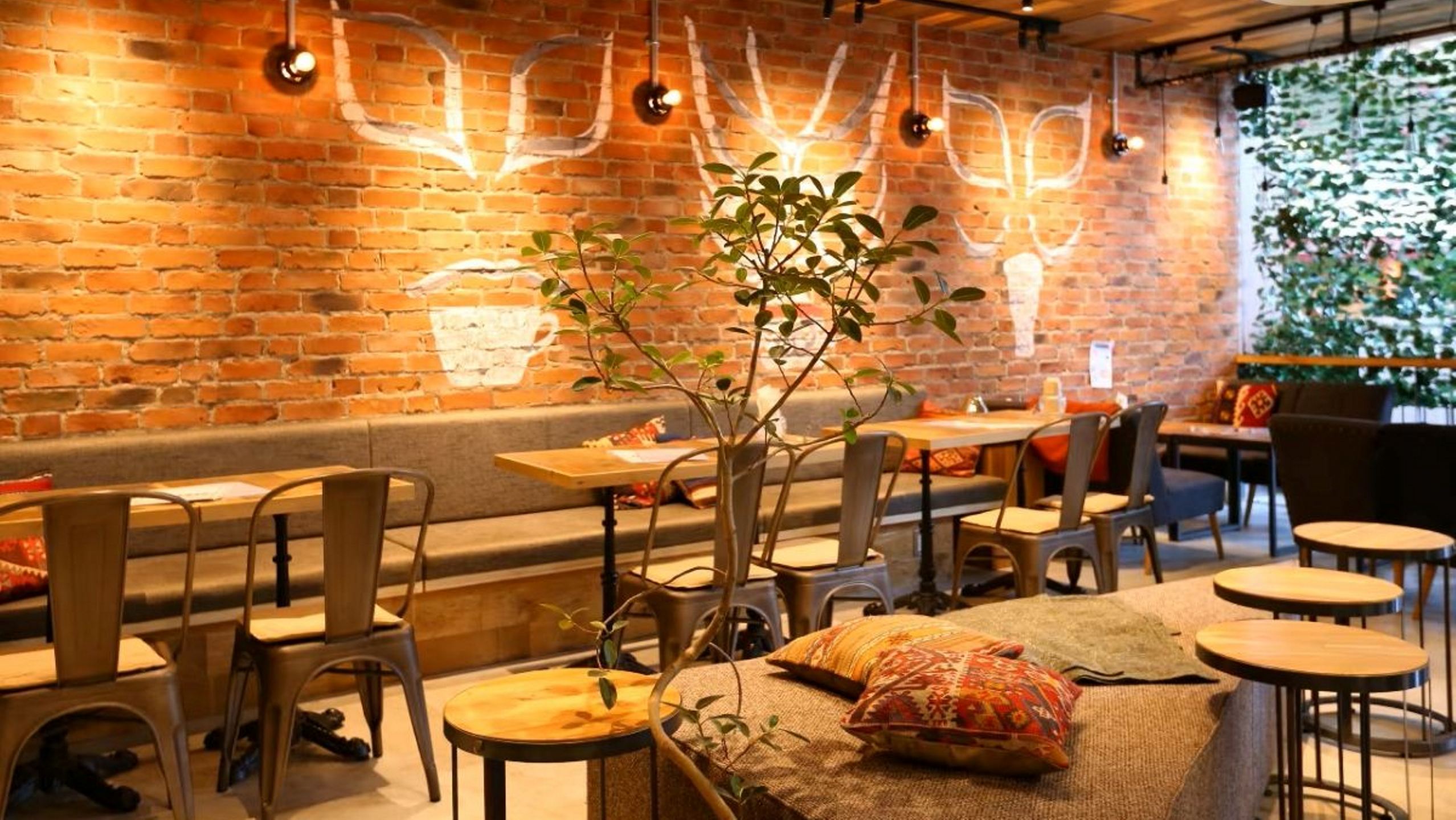 ■【グリーンタイム】店内