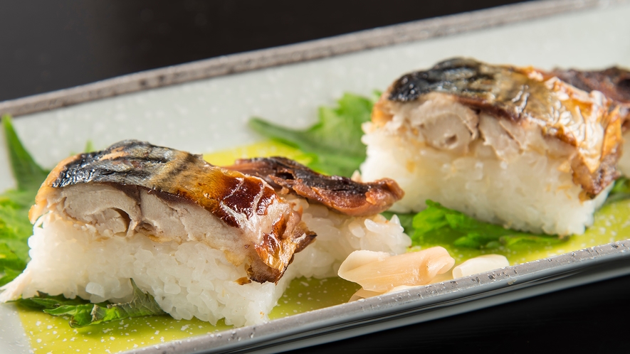 【焼き鯖寿司】福井名物！肉厚でジューシーな焼き鯖を使ったお寿司