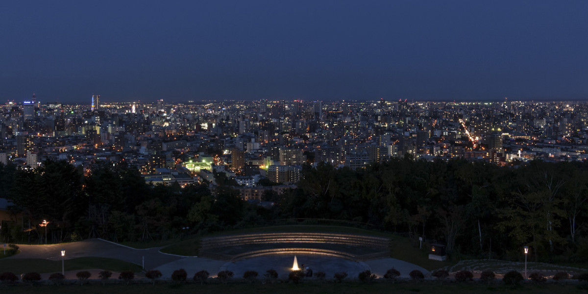 【旭山記念公園】