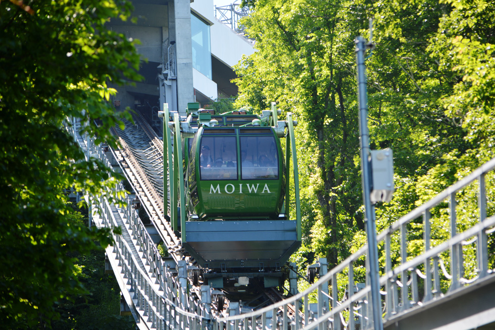 【藻岩山　モーリスカー】