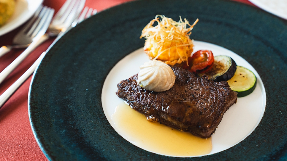 【ルームサービス夕食・朝食付き】お部屋で愉しむクリスマスディナー付き宿泊プラン