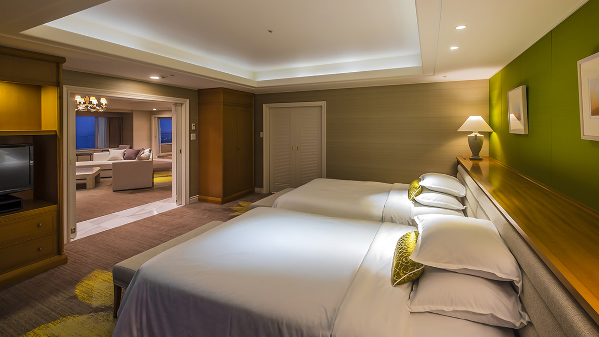 クラブスイート・キングス（ベッドルーム）