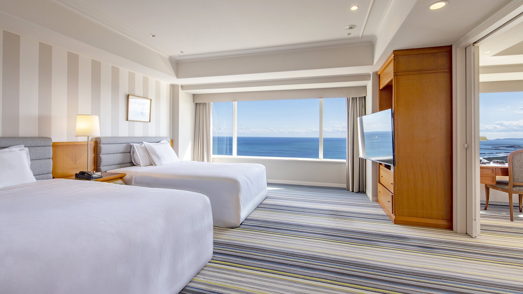 コーナースイート（ベッドルーム）