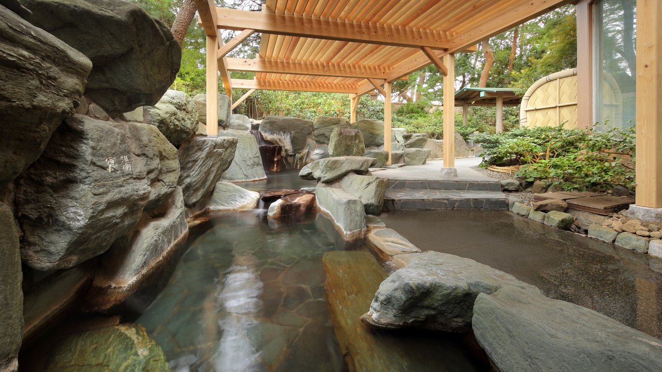 大浴場「ときわの湯」_露天岩風呂