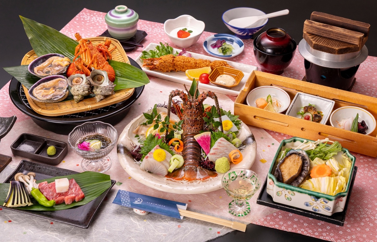 春夏＜あわび・伊勢海老・知多牛＞南知多の味覚を堪能【三大味覚膳・2食付】