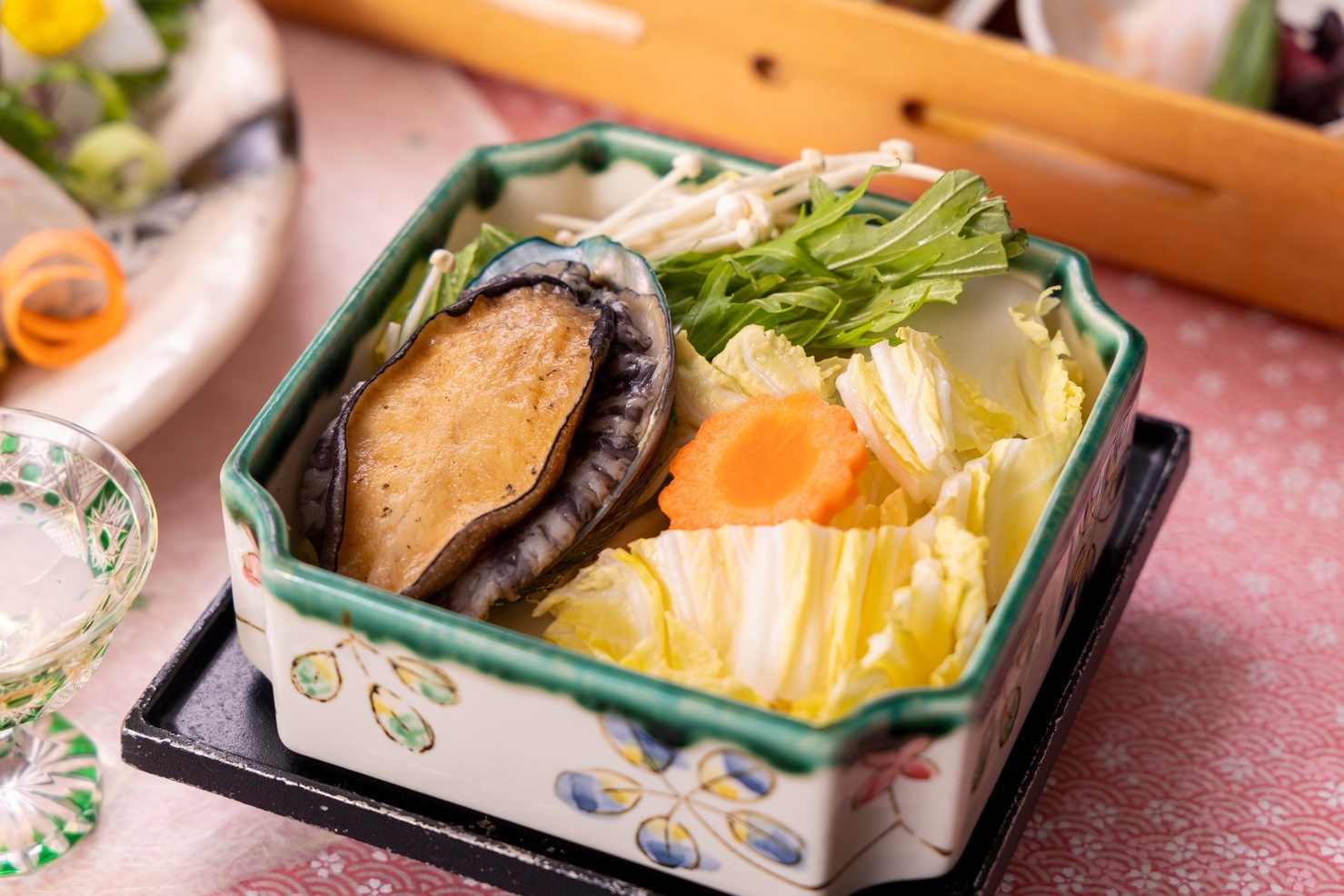 春夏＜あわび・伊勢海老・知多牛＞南知多の味覚を堪能【三大味覚膳・2食付】