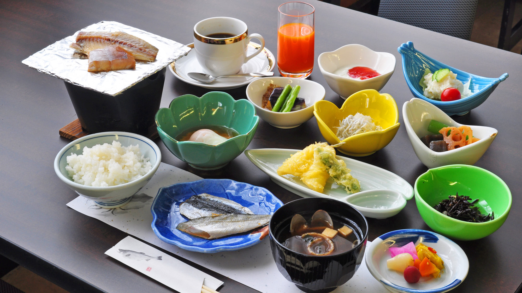 お仕事に・観光に♪旬の干物バイキング！好評朝ごはん【朝食付】