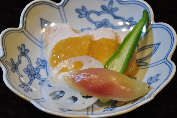 蒸し鶏と甘酢漬け