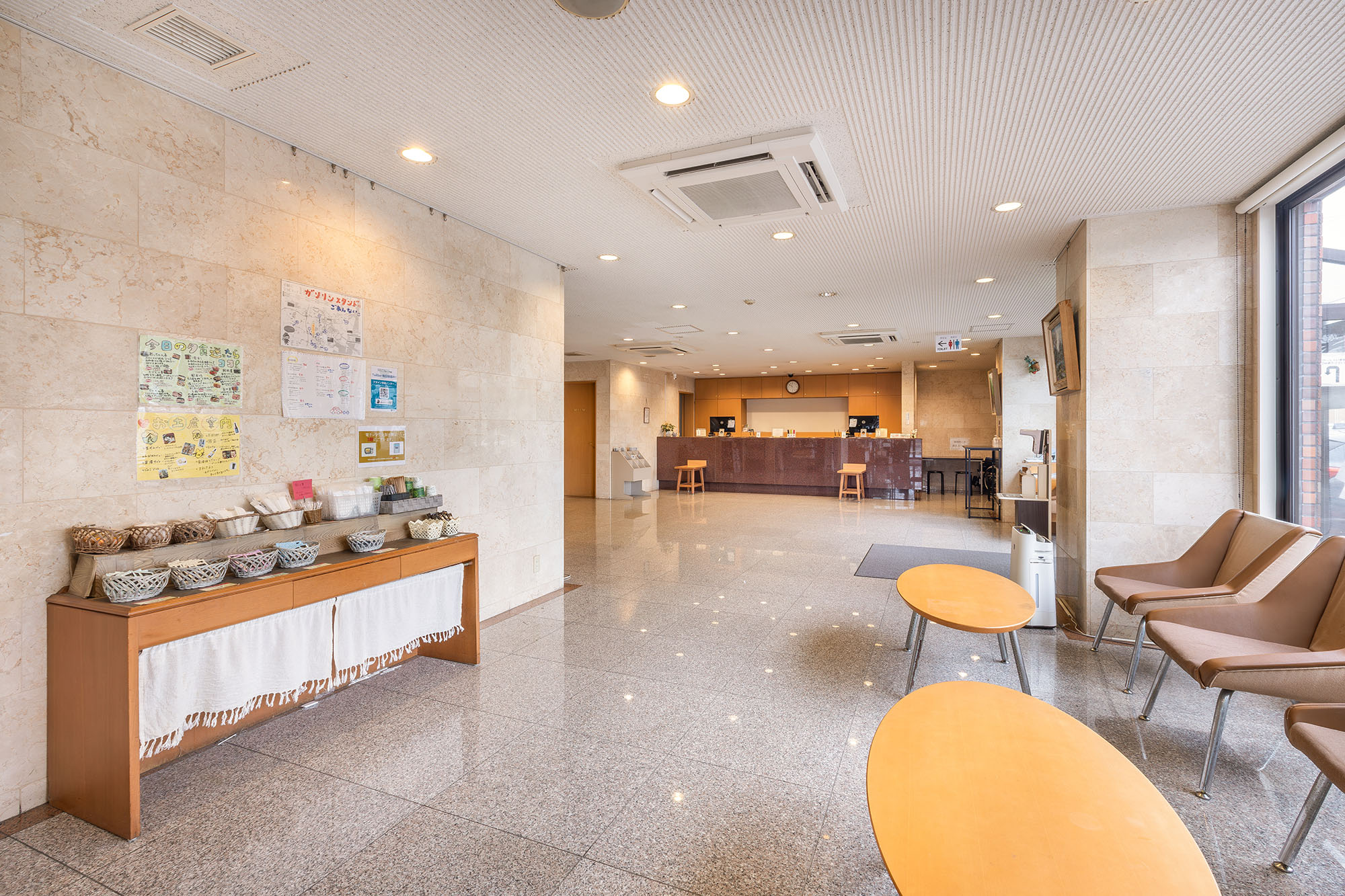 【ロビー】