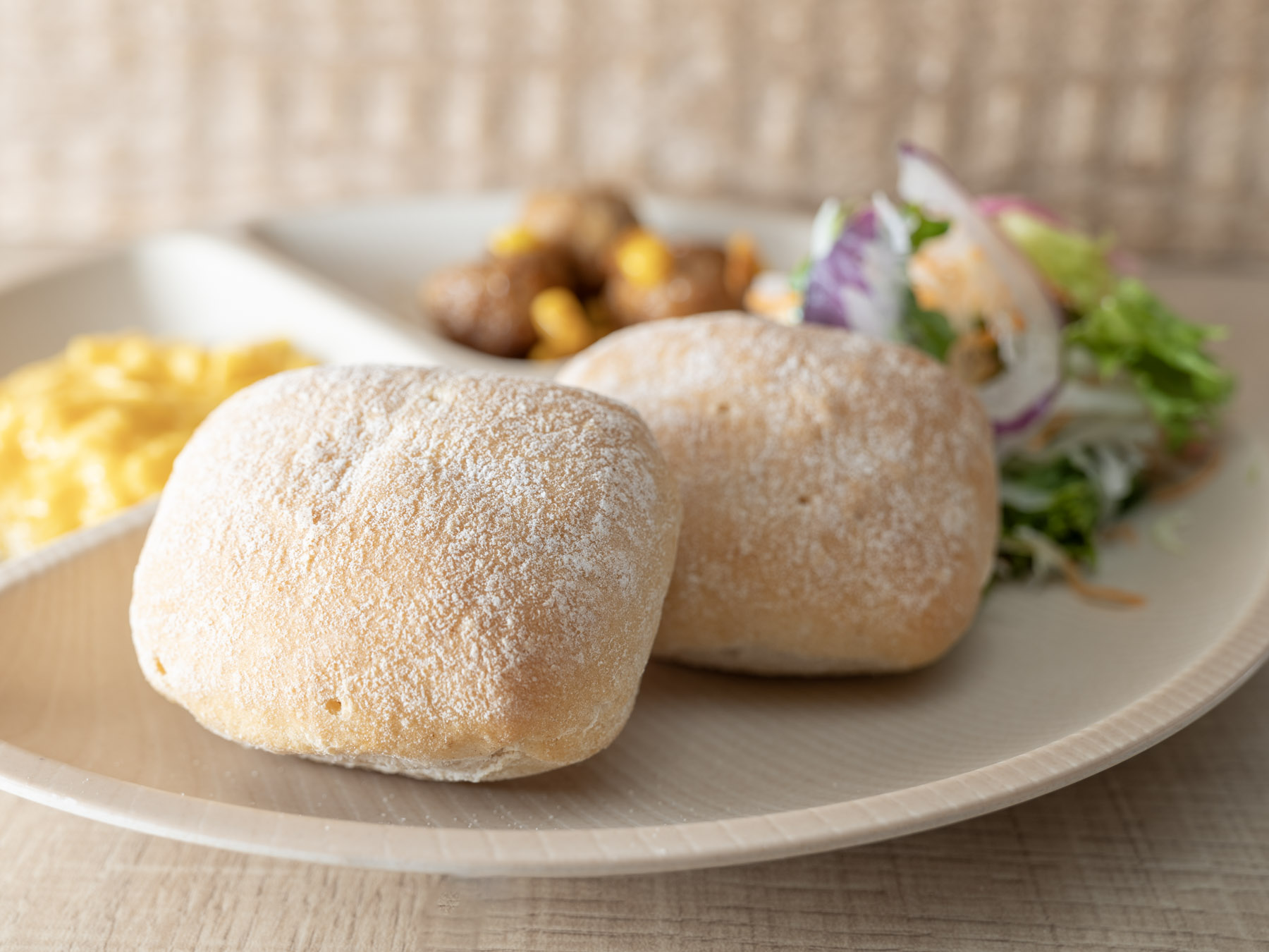 オリジナルのオーガニックパンです