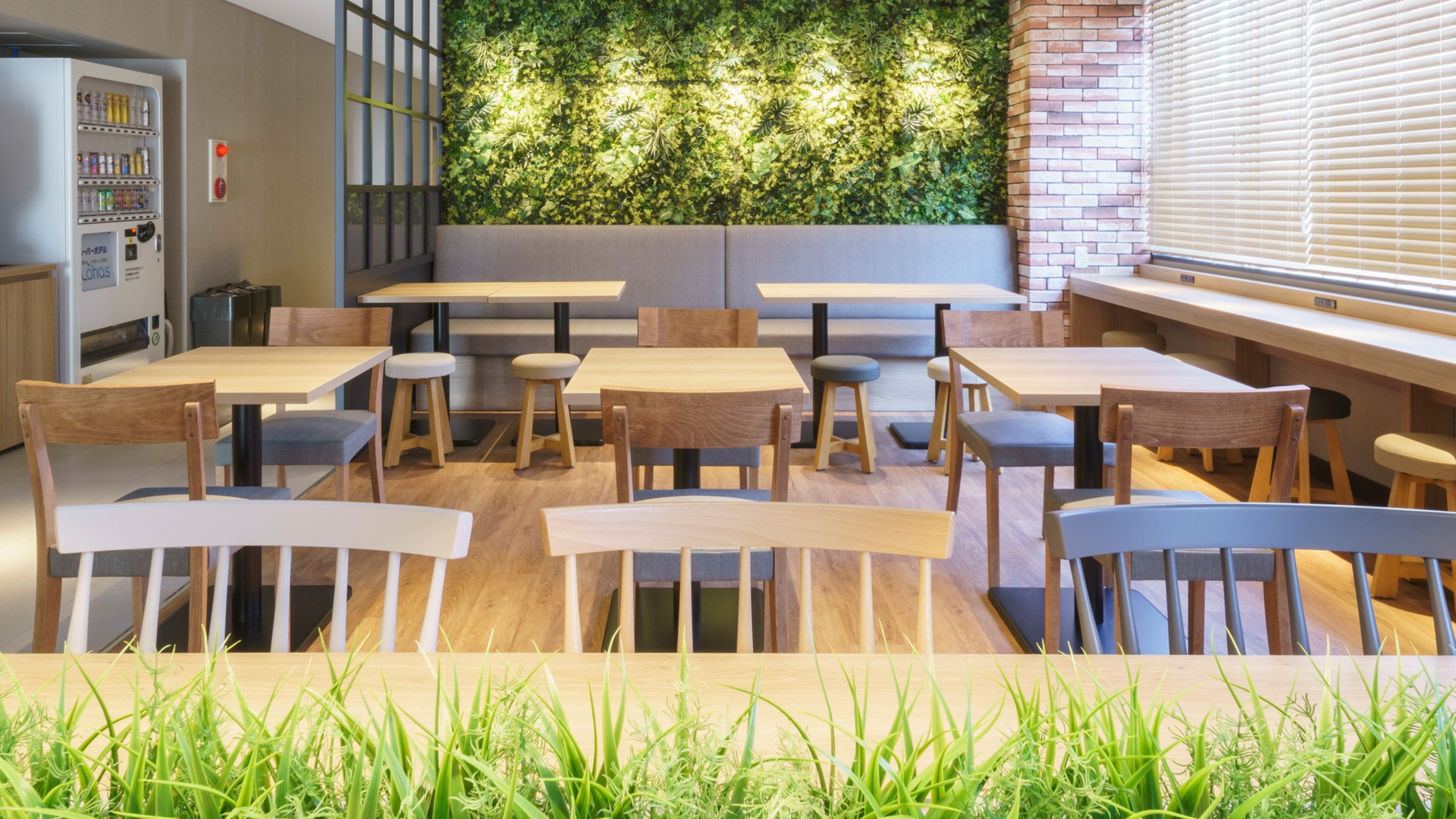 朝は朝食のご提供場所となります