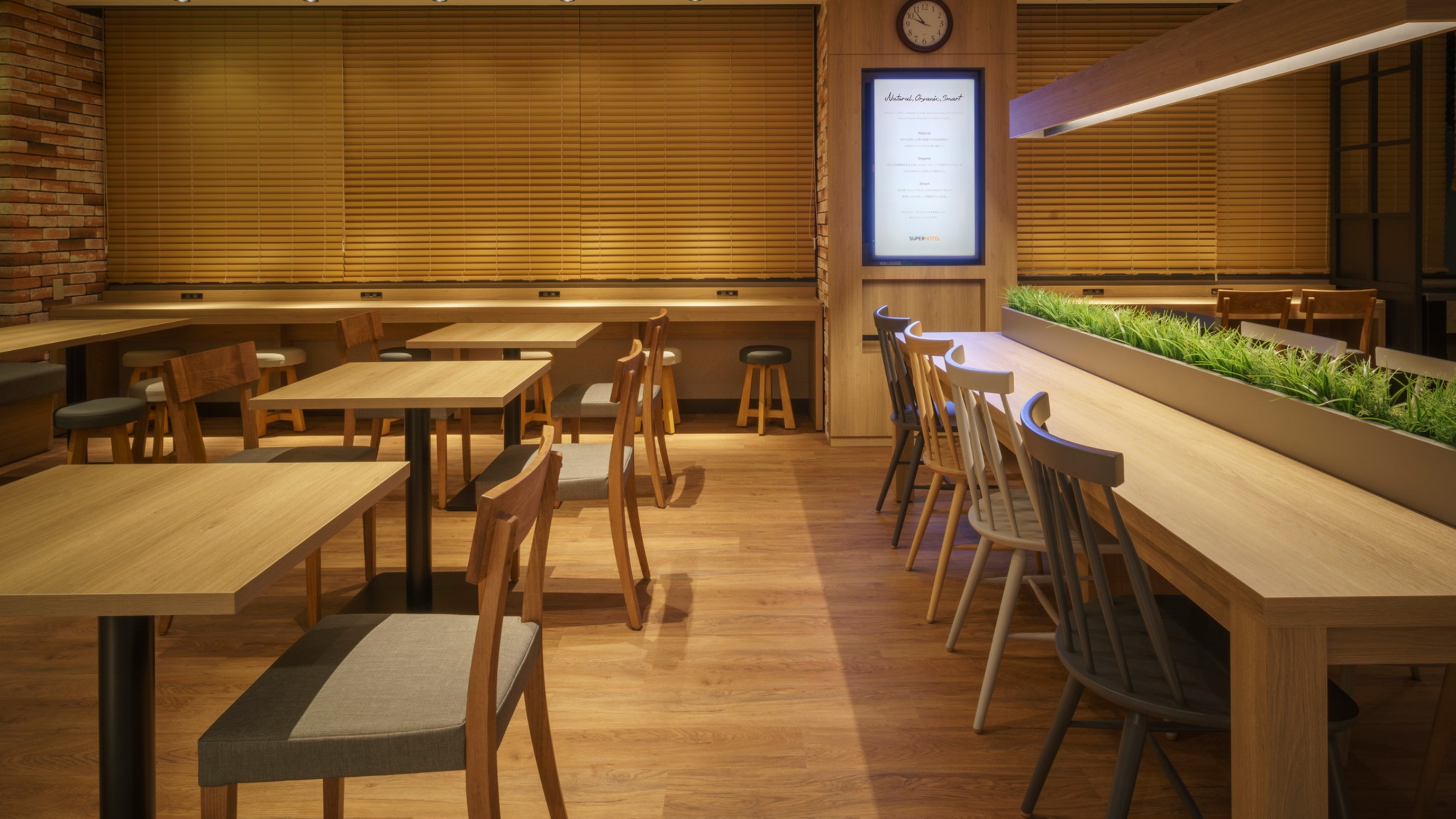 机と椅子もたくさんございます