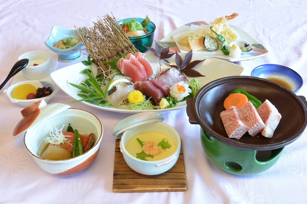 【1泊夕食付き】牛肉陶板焼つき海鮮プラン（テラスツイン・禁煙）