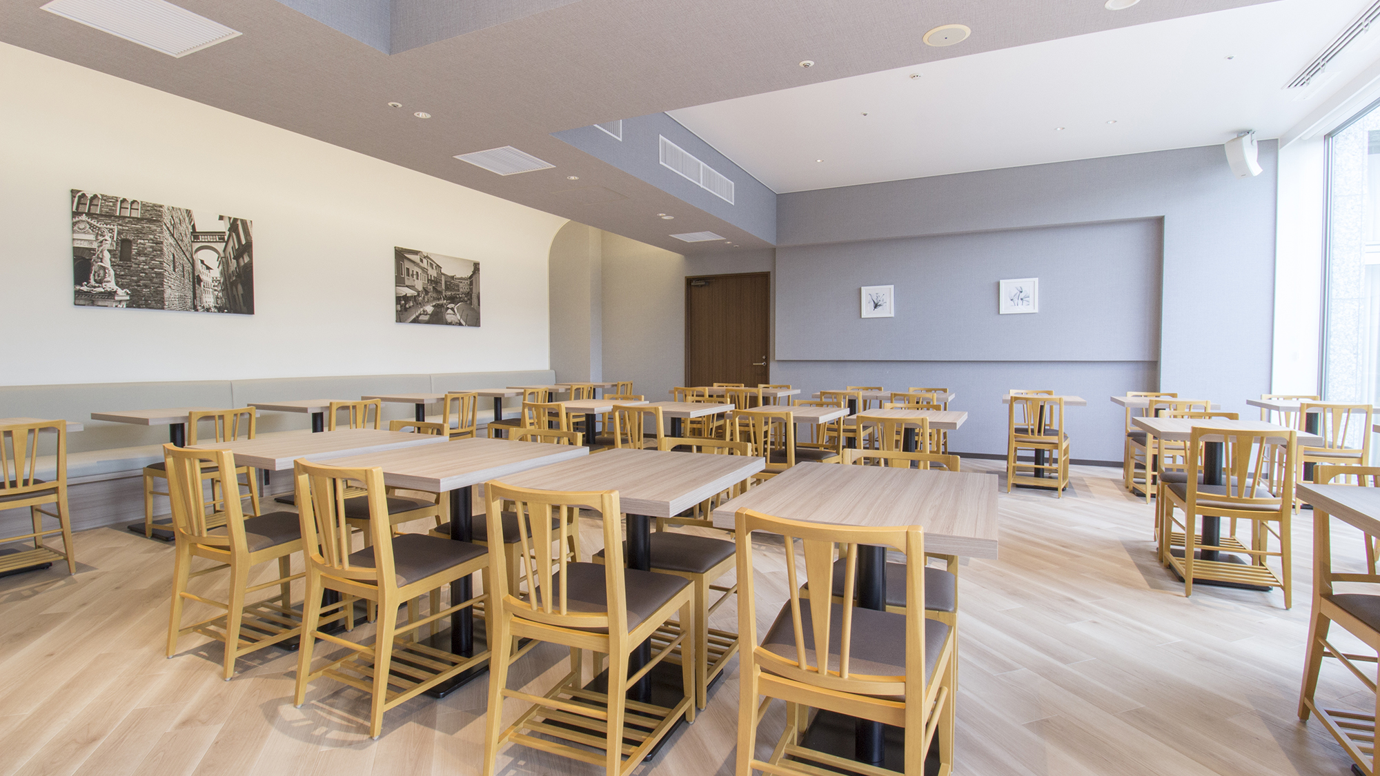 レストラン【REGINA】