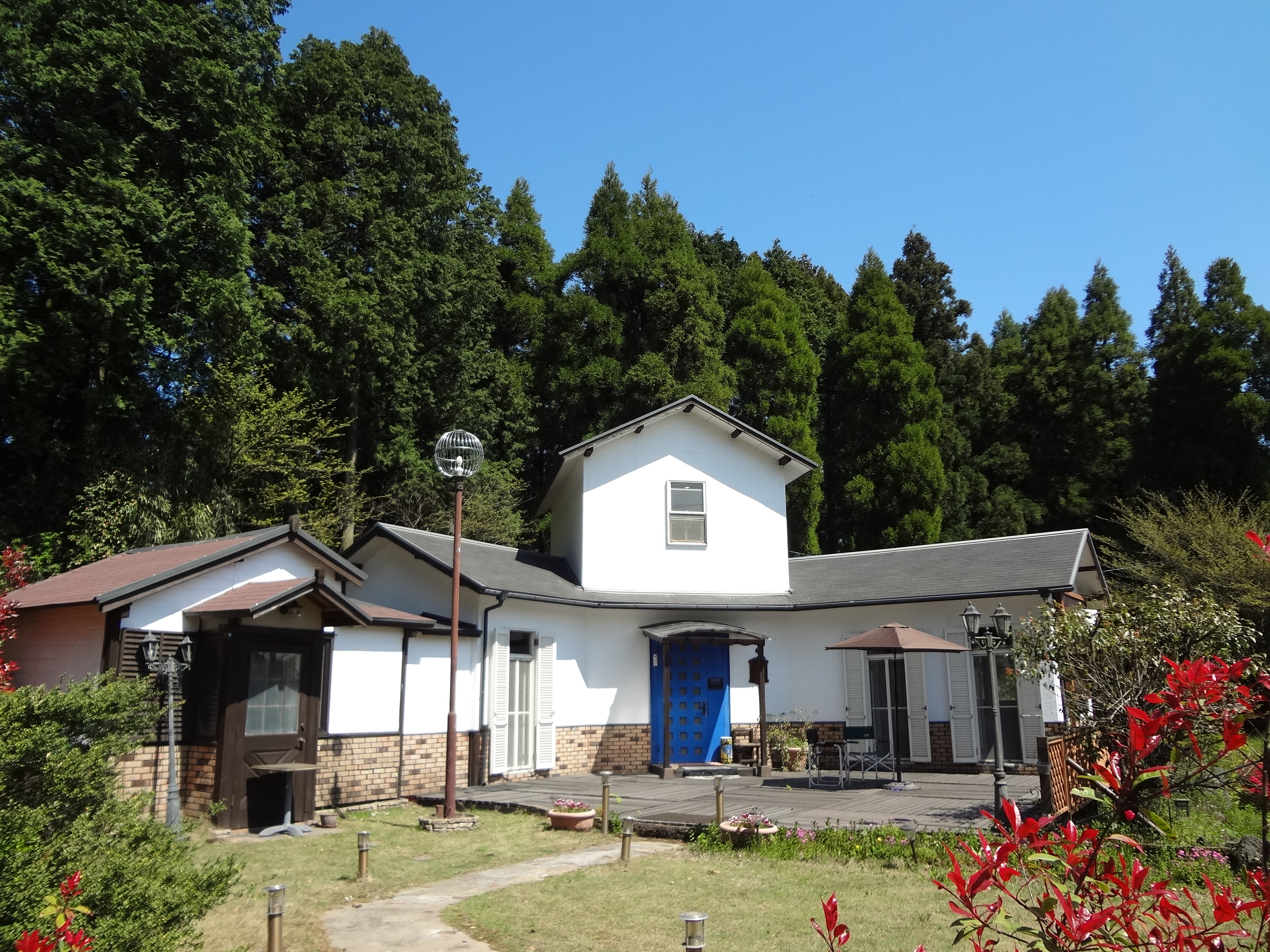 ヴィラ正面外観