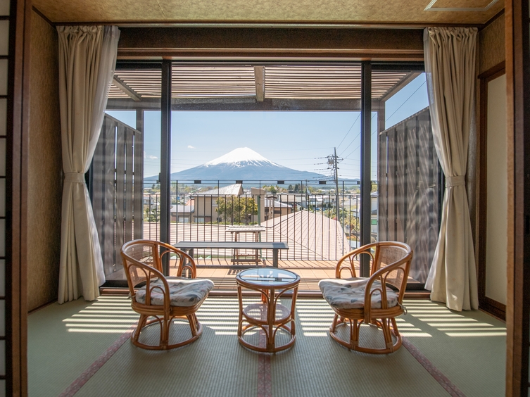 【朝食付き】富士山眺望バツグンのお部屋で過ごす和み旅プラン