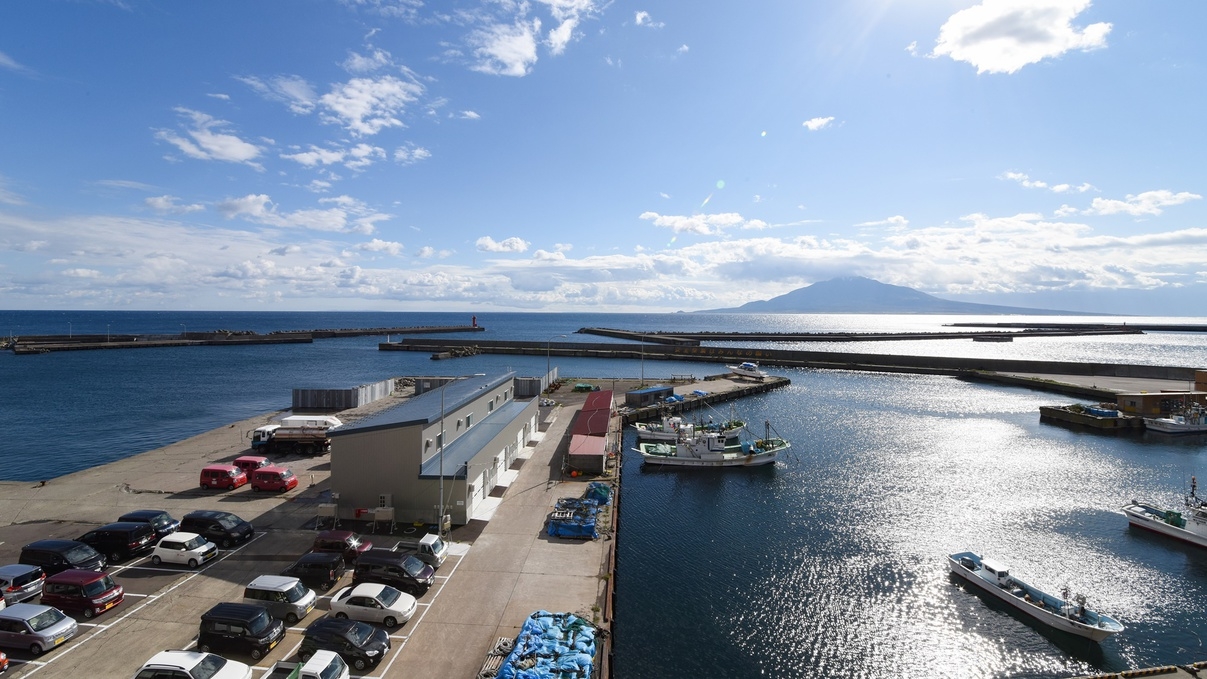【楽天トラベルサマーSALE】【2食付き】「懐石料理」と「花の浮島」の絶景を楽しむ旅