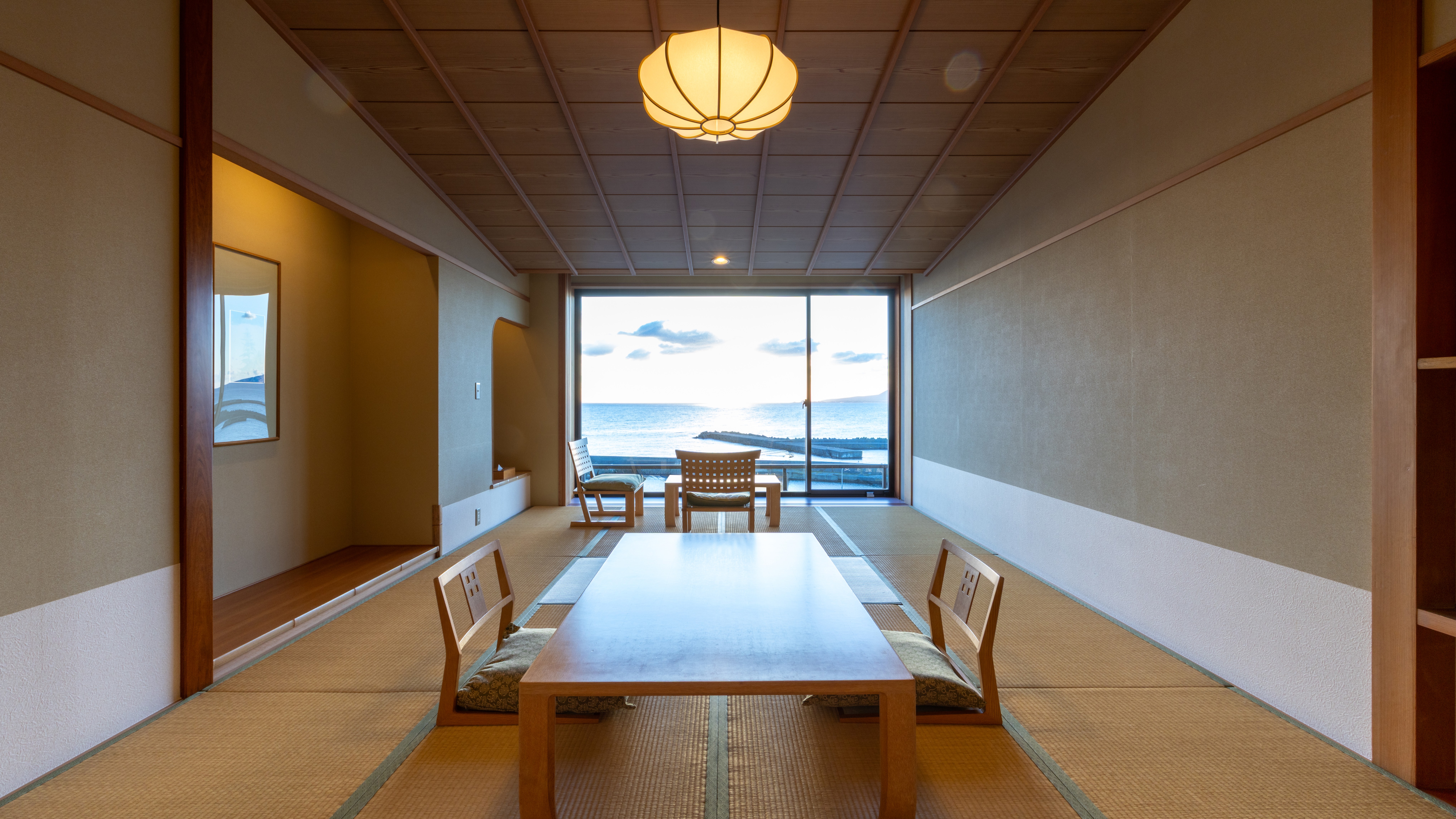 *海側・和室14畳（客室一例/お部屋の指定はできません）
