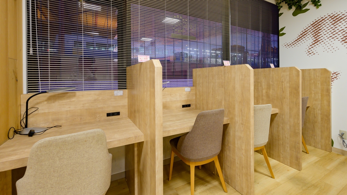 【春SALE】【無料朝食付】福井駅東口より徒歩1分◆コワーキングスペース利用可能◆