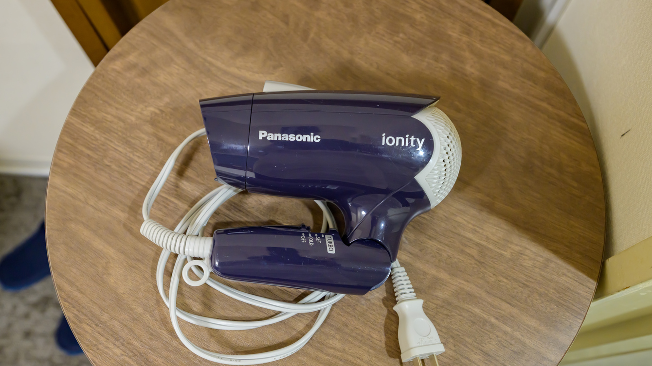 【客室】ドライヤー◆お部屋に備え付けがございます。