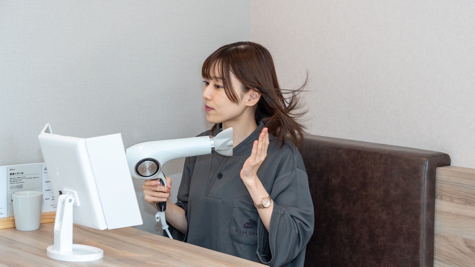 しっとりやわらかいレア髪をつくる『リファビューテック ドライヤー』使用感イメージ