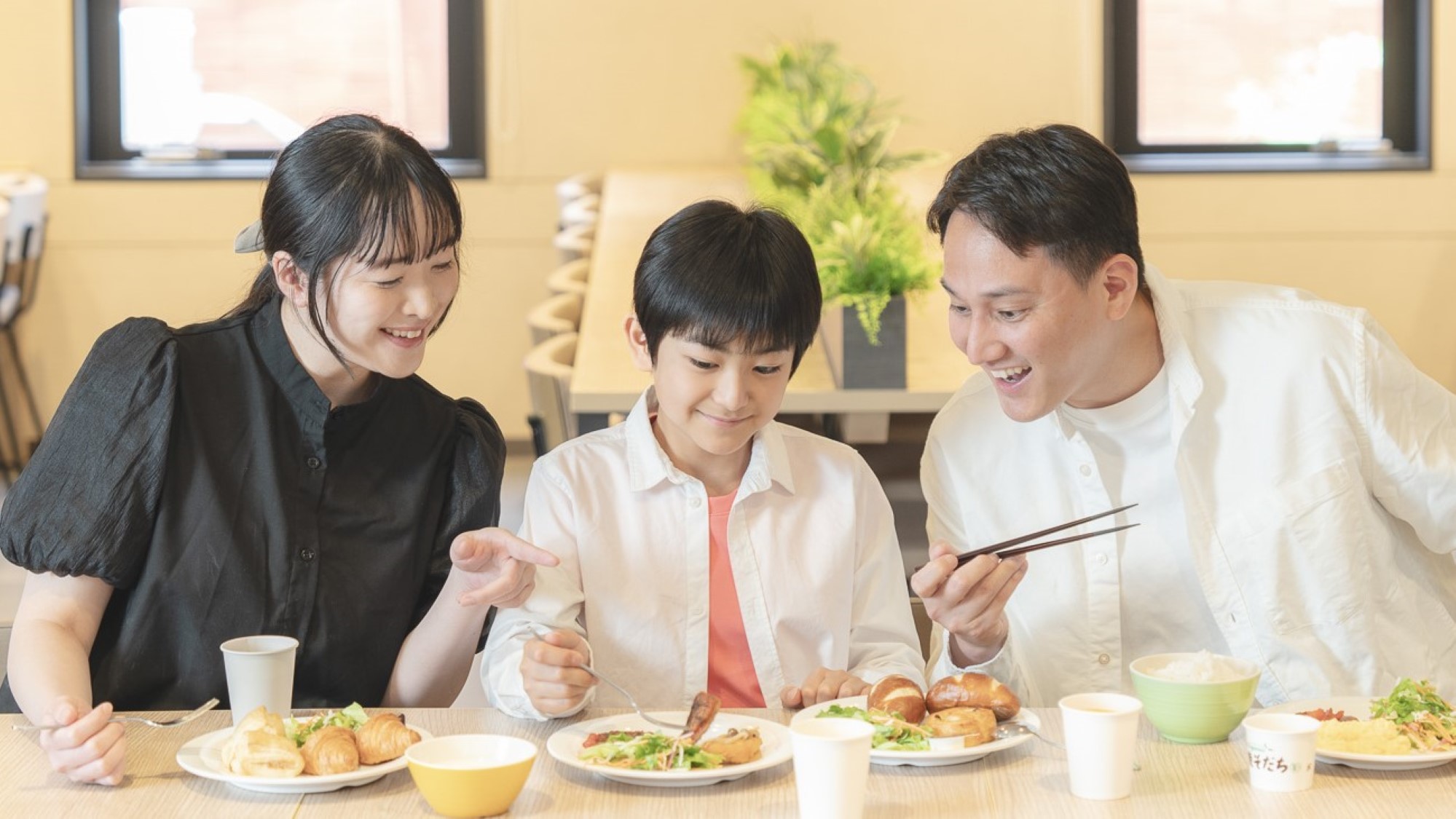 良い朝はバランスの取れた朝食から♪