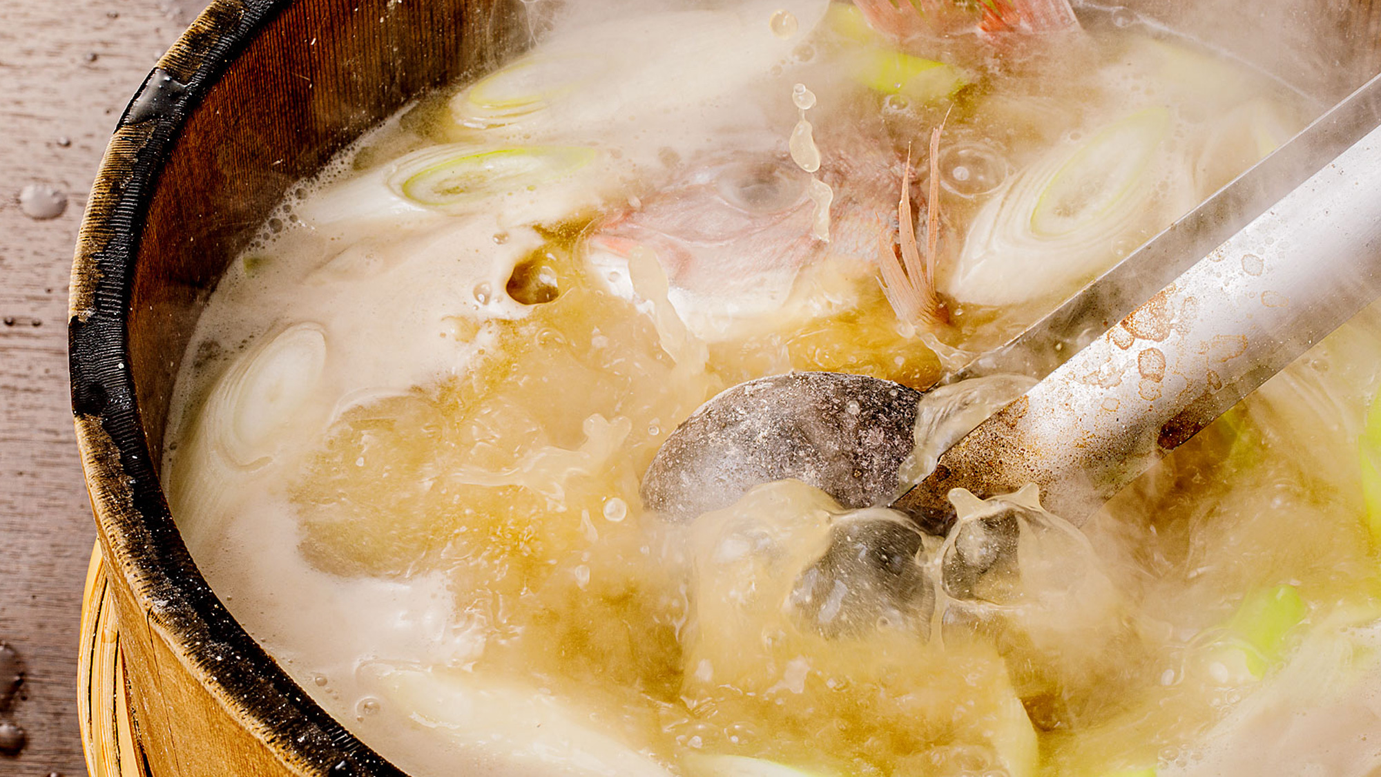 男鹿名物「石焼料理」