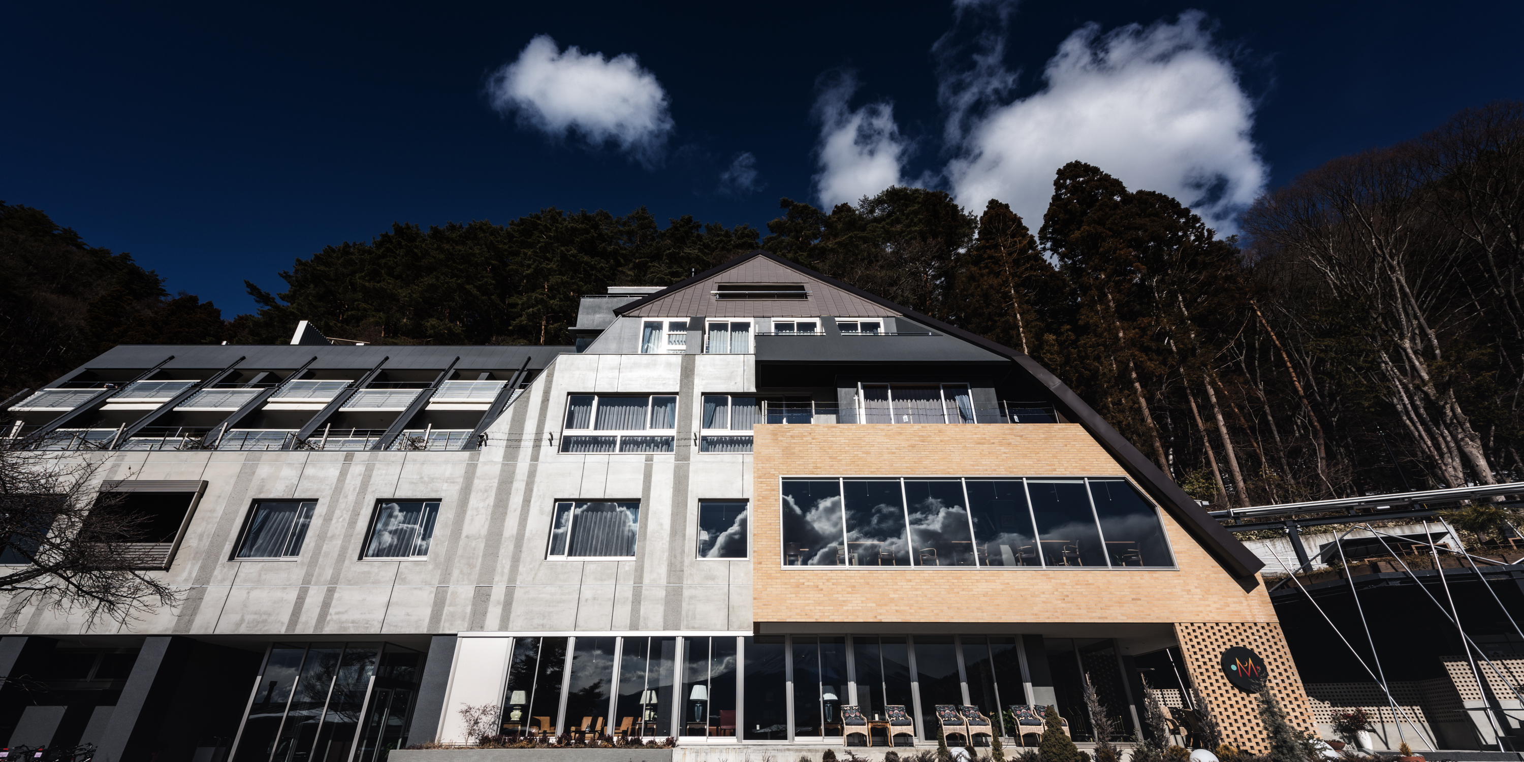 富士河口湖温泉 湖のホテル