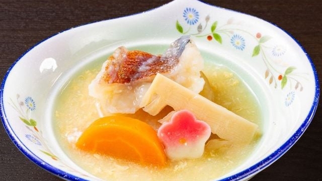 2026 お刺身中心の会席料理を日替わりで楽しめる【港町御膳】